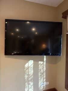 Flat-Panel-LED-Television