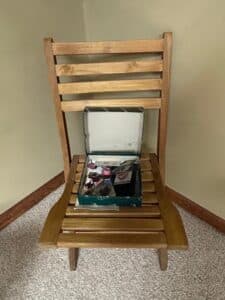 Folding-Slat-Back-Accent-Chair-with-Darts-Accessories