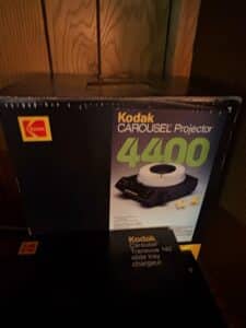 Kodak-Carousel-Projector-with-Transvue-Slide-Trays