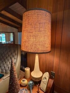 Mid-Century-Modern-Ceramic-Table-Lamp