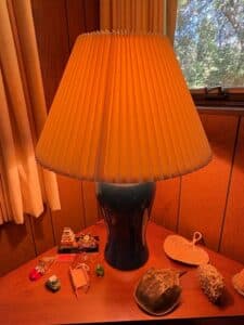 Mid-Century-Modern-Dark-Blue-Ceramic-Table-Lamp