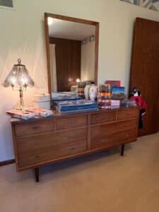 Mid-Century-Modern-Walnut-Bedroom-Suite-third-image