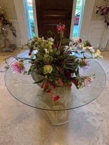 Neoclassical-Pedestal-Console-Table-with-Glass-Top