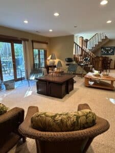 Nesting-Ottoman-Coffee-Table-Set