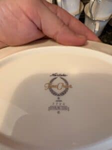 Noritake-Sterling-Cove-Fine-China-Dinnerware-Set-second-image