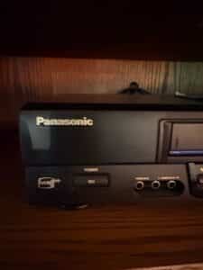 Panasonic-Omnivision-Head-Hi-Fi-Stereo-VCR-second-image