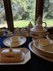 Pfaltzgraff-Village-Stoneware-Collection-second-image