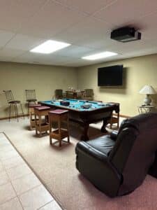 Professional-Slate-Pool-Table-with-Stools