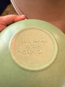 Red-Wing-Pottery-M-Bowl-and-M-Compote-Set-second-image