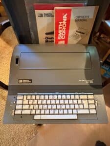 Smith-Corona-SC-Electronic-Typewriter