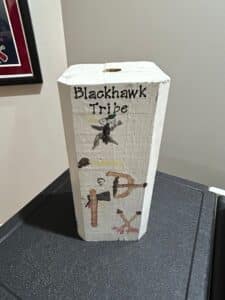 St.-Louis-Cardinals-Sports-Memorabilia-Collection-and-Tommy-Bahama-Cooler-fourth-image