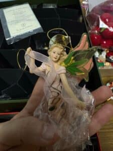The-Bradford-Editions-On-Wings-of-Light-Fairy-Ornament-Collection-third-image