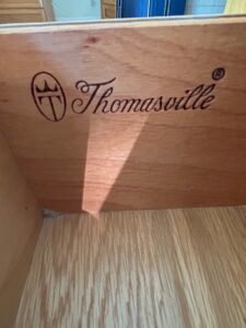 Thomasville-Mid-Century-Modern-Style-Oak-Dresser-second-image