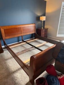Traditional-Cherry-Finish-Bedroom-Set-fourth-image