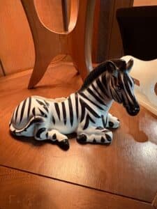 Vintage-Ceramic-Zebra-Planter