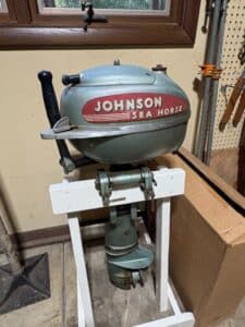 Vintage-Johnson-Sea-Horse-Outboard-Motor