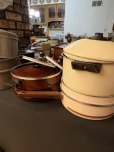 Vintage-West-Bend-Kitchen-Craft-Cookware-Collection-second-image