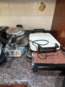 Waring-Pro-Professional-Restaurant-Style-Waffle-Maker