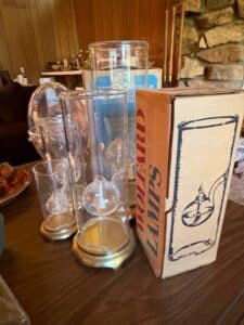 Wolfard-Glassblowing-Co.-Hand-Blown-Glass-Oil-Lamps-Collection-second-image