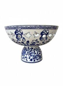 Blue-and-White-Porcelain-Reticulated-Footed-Bowl