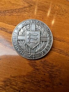 Hallmarked-Sterling-Silver-Harfield-Hospital-Middlesex-Nursing-Badge