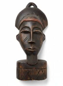 Handcrafted-Wooden-Head-Sculpture-from-Ghana