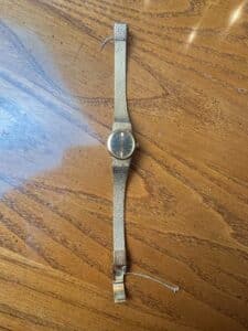 Seiko-Quartz-Womens-Watch-with-Gold-Tone-Mesh-Bracelet