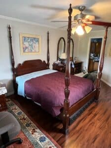 Stearns-Foster-Baroque-Luxury-Plush-King-Size-Bed-Frame