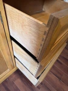 Thomasville-Huntley-Collection-Drawer-Oak-Dresser-fourth-image
