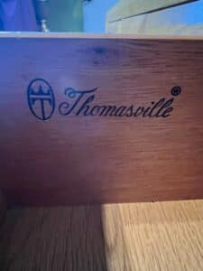 Thomasville-Huntley-Collection-Drawer-Oak-Dresser-third-image