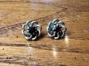 Vintage-Floral-Stud-Earrings
