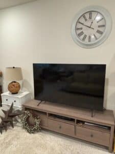 Riverview: Vintage Furniture, Xmas Décor, Bird Cages, Garage & More