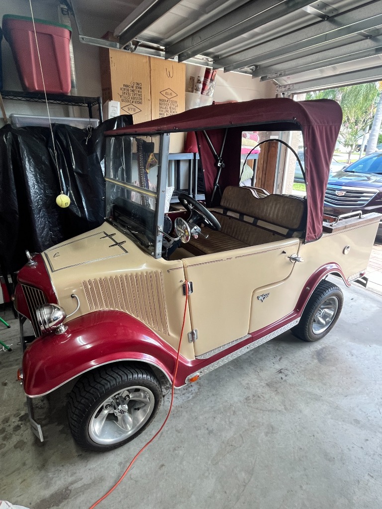 Antiques, Vintage, Gorgeous Landscaped Patio, and a Very Cool Golf Cart!