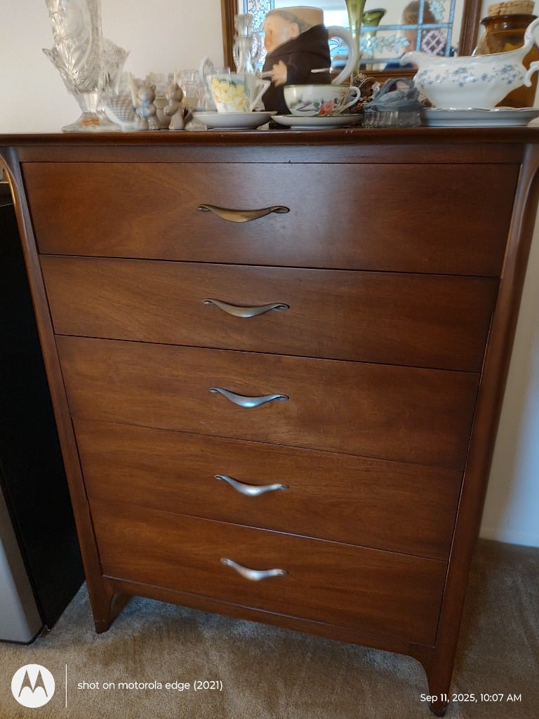 Blue Moon Pinellas Park Estate Sale