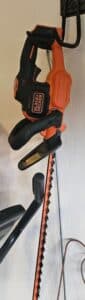 7865