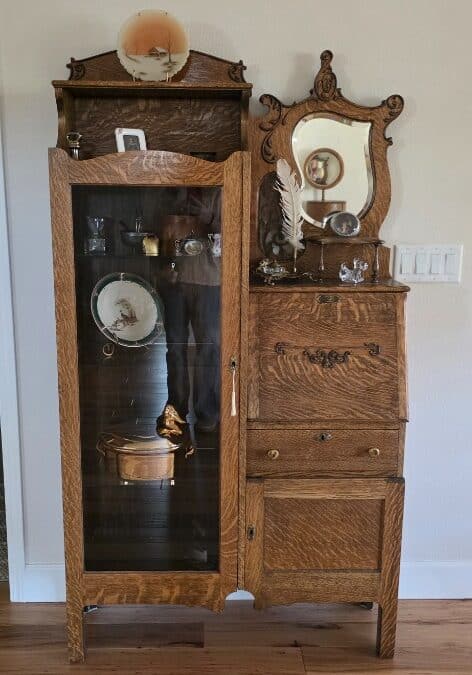 The Desert Flower Estate Sale