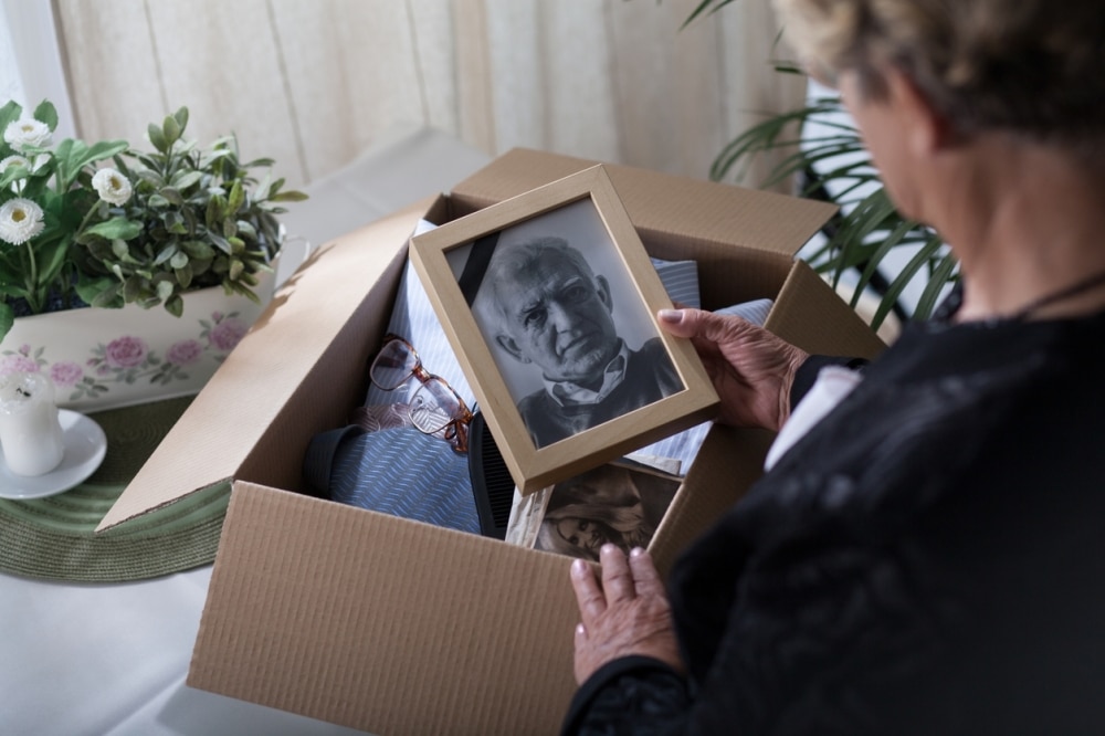 Navigating Estate Sales After a Loss