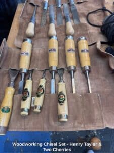Woodworking-Chisel-Set-Henry-Taylor-Two-Cherries