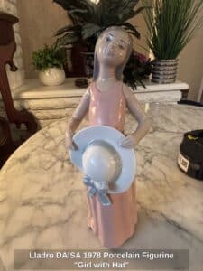 Lladro-DAISA-Porcelain-Figurine-Girl-with-Hat