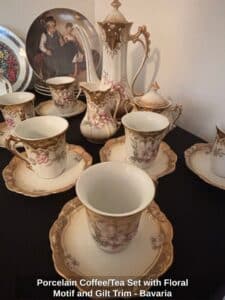 Porcelain-Coffee-or-Tea-Set-with-Floral-Motif-and-Gilt-Trim-Bavaria-second-image