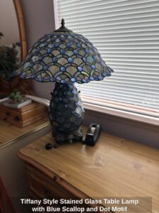 Tiffany-Style-Stained-Glass-Table-Lamp-with-Blue-Scallop-and-Dot-Motif