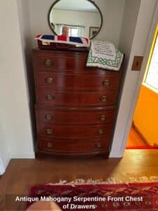 Antique-Mahogany-Serpentine-Front-Chest-of-Drawers-1