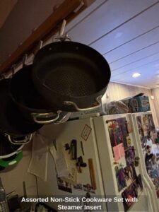 Assorted-Non-Stick-Cookware-Set-with-Steamer-Insert-fifth-image