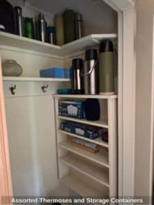 Assorted-Thermoses-and-Storage-Containers-1