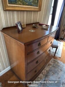 Georgian-Mahogany-Bow-Front-Chest-of-Drawers
