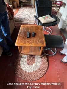 Lane-Acclaim-Mid-Century-Modern-Walnut-End-Table