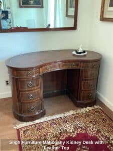 Sligh-Furniture-Mahogany-Kidney-Desk-with-Leather-Top