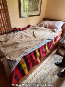 Vintage-Wooden-Twin-Bed-Frame