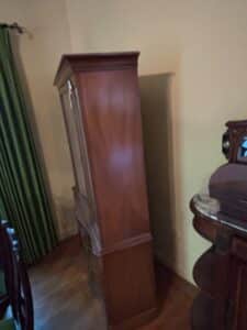 Antique-Mahogany-Serpentine-Bow-Front-China-Cabinet-third-image