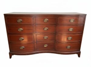 Dixie-Furniture-Federal-Style-Mahogany-Serpentine-Bow-Front-Dresser